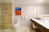 /images/products/9979/lrmfm_premium_swim_out_king_bathroom_01_mbr_thumbnail.jpg